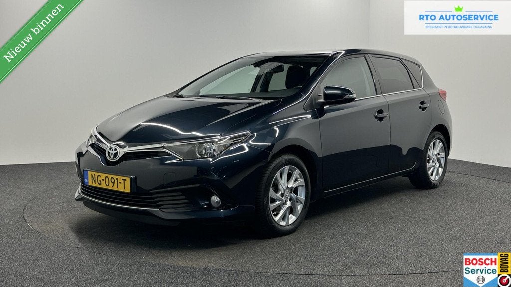 Toyota Auris 1.2T Aspiration CAMERA-CLIMA-NAVI, Auto's, Toyota, 450 kg, Gebruikt, 4 cilinders, 116 pk