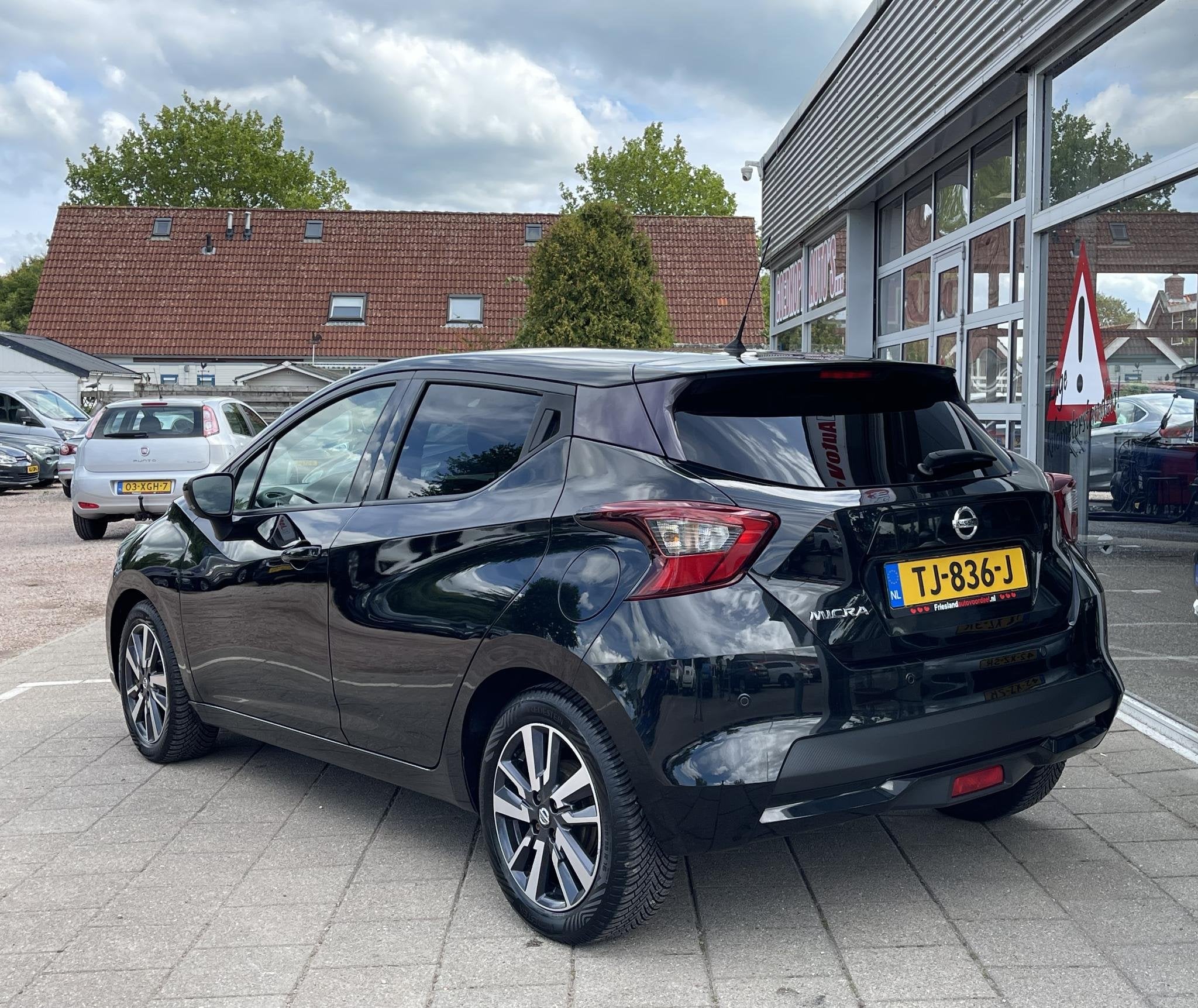 Nissan Micra 0.9 IG-T N-Connecta /Cruise/Clima/Achteruitrij, Auto's, 898 cc, Stof, Euro 6, 525 kg