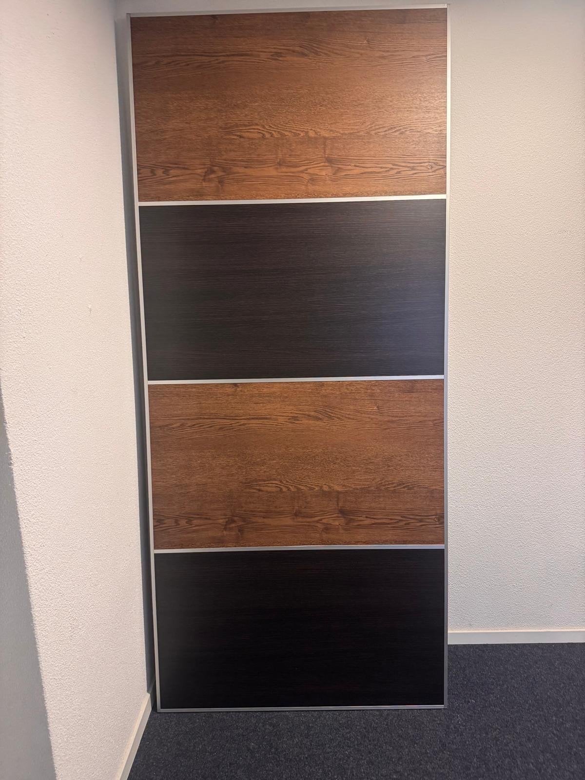 PAX/AULI Schuifdeuren bruin/zwart (Twee deuren), Ophalen, Gebruikt, 100 tot 150 cm, 200 cm of meer
