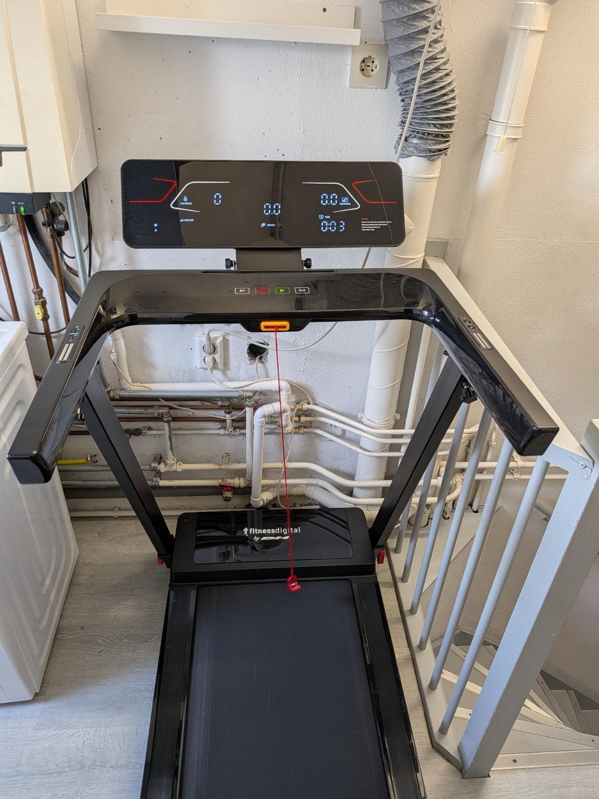 Fitnessdigital New York Loopband - Opvouwbaar, Ophalen, Zo goed als nieuw, Metaal, Loopband