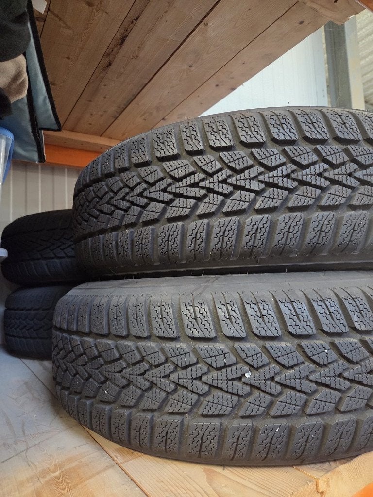 Winterbanden 4st. (ongebruikt) 185/65R15, Auto-onderdelen, Banden en Velgen, Ophalen, 15 inch, Nieuw, Band(en)