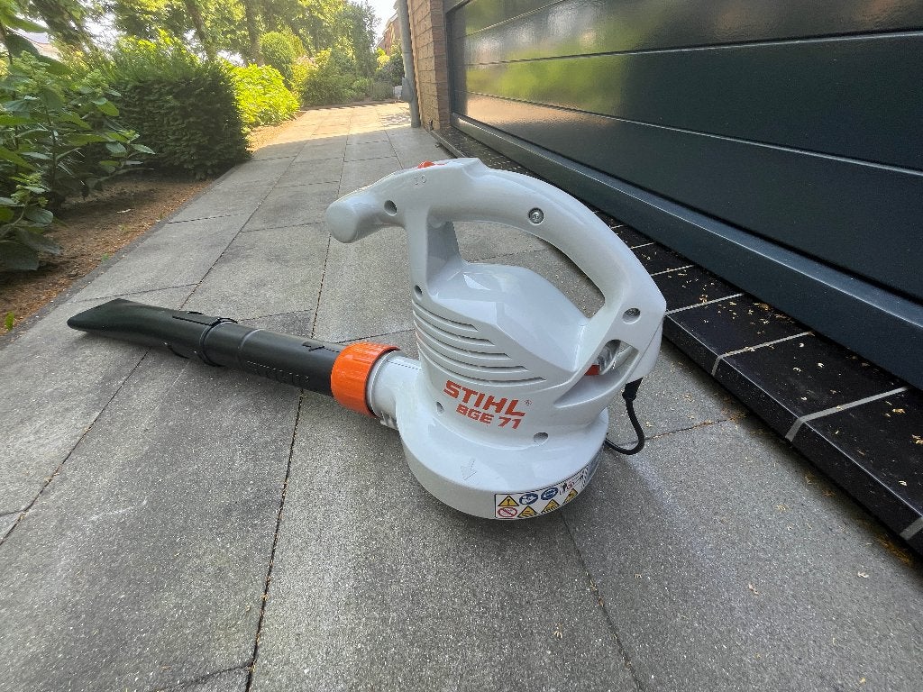 Stihl elektrische blad blazer, Ophalen, Stihl, Met zuigfunctie, Handgedragen
