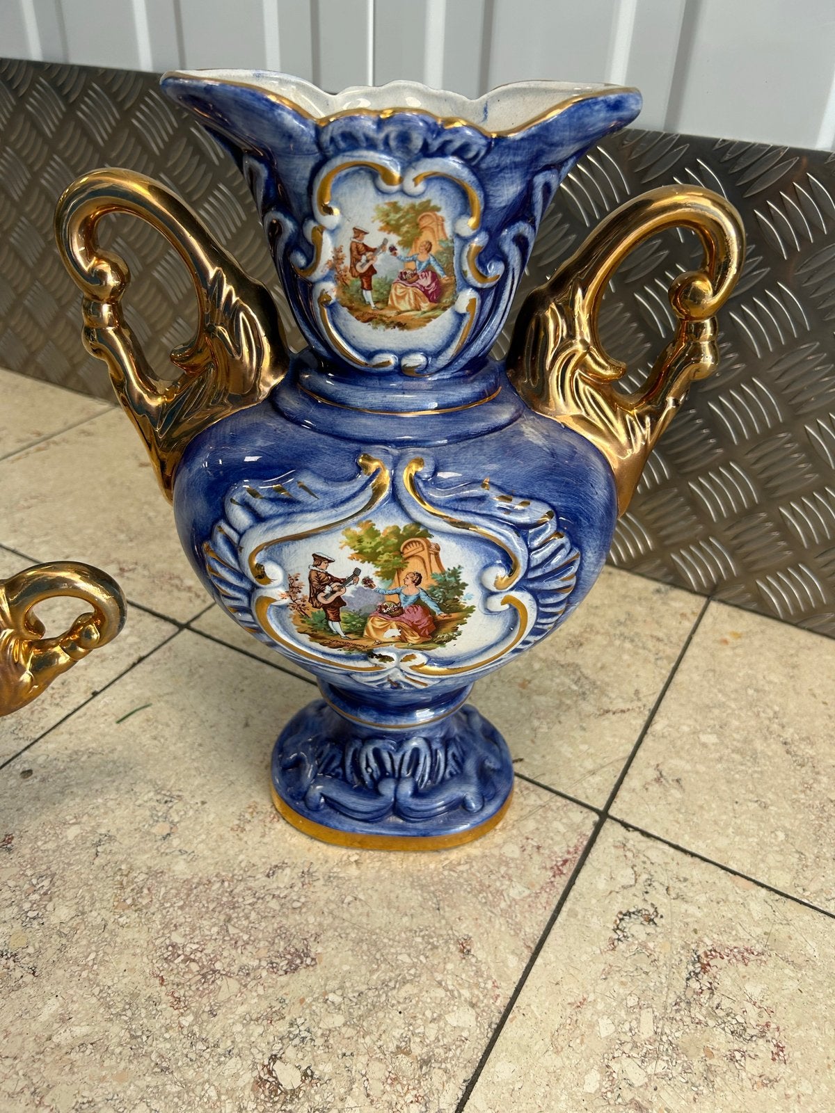 Decoratieve vazen set - Blauw met goudkleurige details, Ophalen of Verzenden