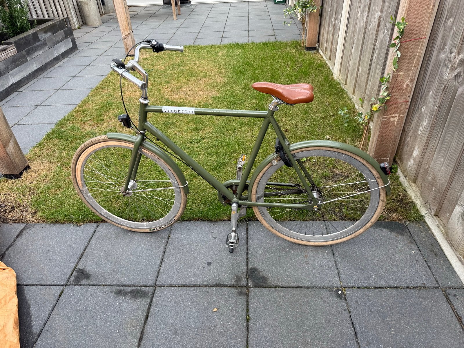 Veloretti Caféracer Screamin' Olive 61cm 3 versnellingen, Terugtraprem, Gebruikt, Versnellingen, 61 tot 65 cm