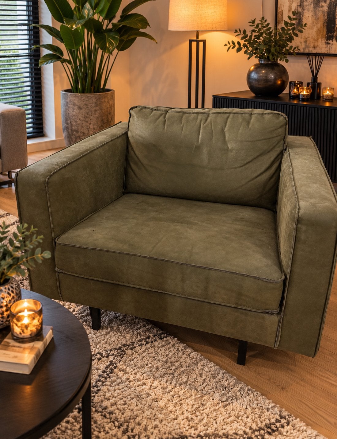 Comfortabele fauteuil in olijfgroen stof, Huis en Inrichting, Ophalen, Gebruikt, Wolvega@karwei.nl, 75 tot 100 cm