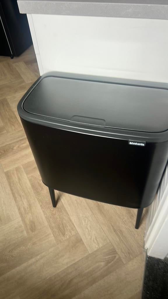 Brabantie prullenbak, 40 liter of meer, Ophalen of Verzenden, Zo goed als nieuw