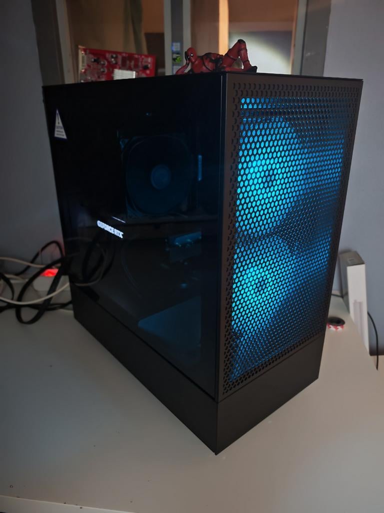 RGB GAME PC - RYZEN 9 - RTX 4070 super - 32GB - 1,5TB - W11, Kapoen PC Gaming, 32 GB, NZXT, AMD, NVIDIA, KFA2, CORSAIR, GIGABYTE, BE QUIET