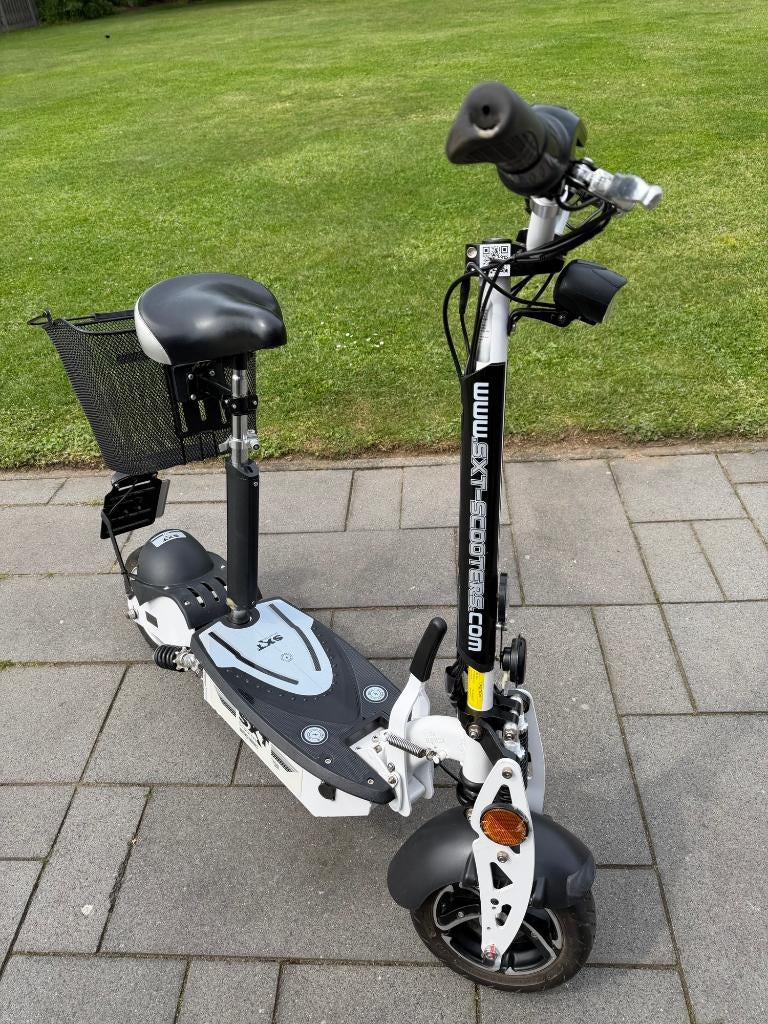 Elektrische step SXT 500 EEC 36V/30Ah Li-ion, Fietsen en Brommers, Ophalen, Gebruikt, Elektrische step (E-scooter), SXT