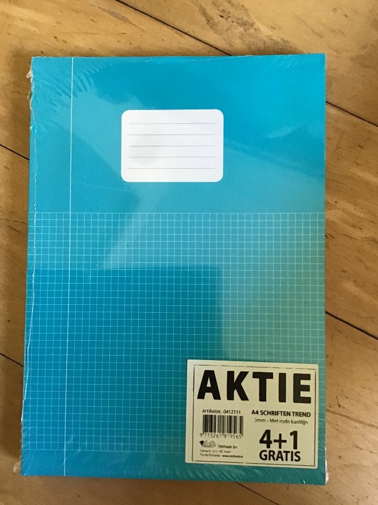 5 stuks A4 schoolschriften kleine ruitjes, Ophalen, Nieuw