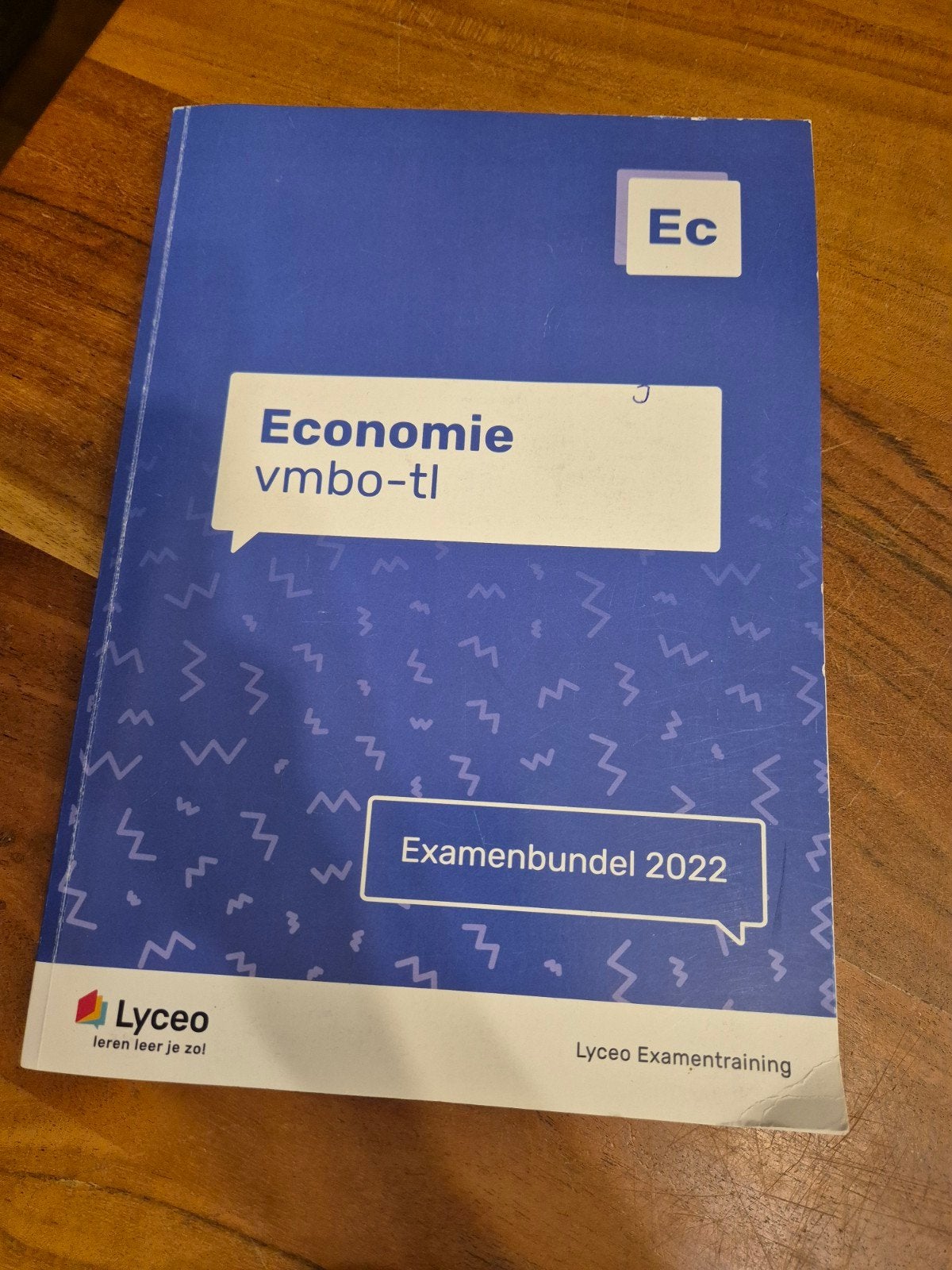 Examenbundel Economie vmbo-tl 2022 Lyceo Examentraining, Boeken, Ophalen of Verzenden, Alpha, Zo goed als nieuw