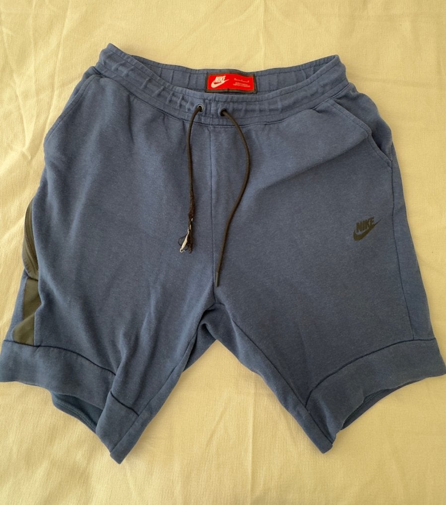 Nike Tech Fleece Shorts - Blauw, Kleding | Heren, Sportkleding, Ophalen of Verzenden, Gedragen, Algemeen, Maat 48/50 (M)