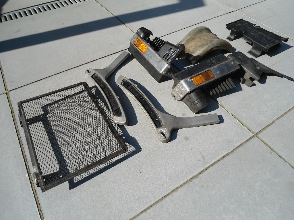 Onderdelen Honda VF700 VF750 Magna Sabre, Verzenden, Gebruikt