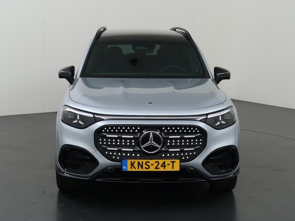 Mercedes-Benz GLB 250+ Business Solution AMG 85.5 kWh | Pano, Auto's, Mercedes-Benz, Achterwielaandrijving, Zwart, GLB, SUV of Terreinwagen