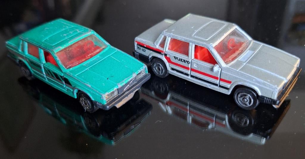 2x majorette no230 volvo  760 GLE, Hobby en Vrije tijd, Modelauto's | Overige schalen, Ophalen of Verzenden, Gebruikt