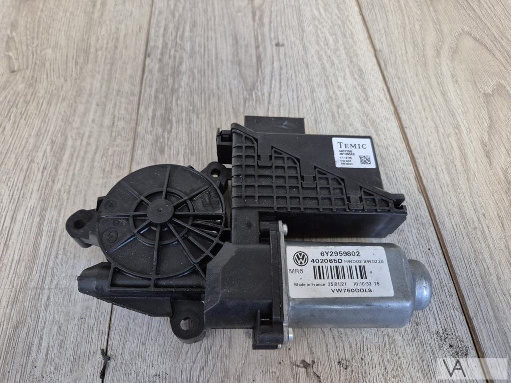 VW Volkswagen Polo 9n3 2005 tot 2009 raammotor links NIEUW, Gebruikt, -, Volkswagen, -