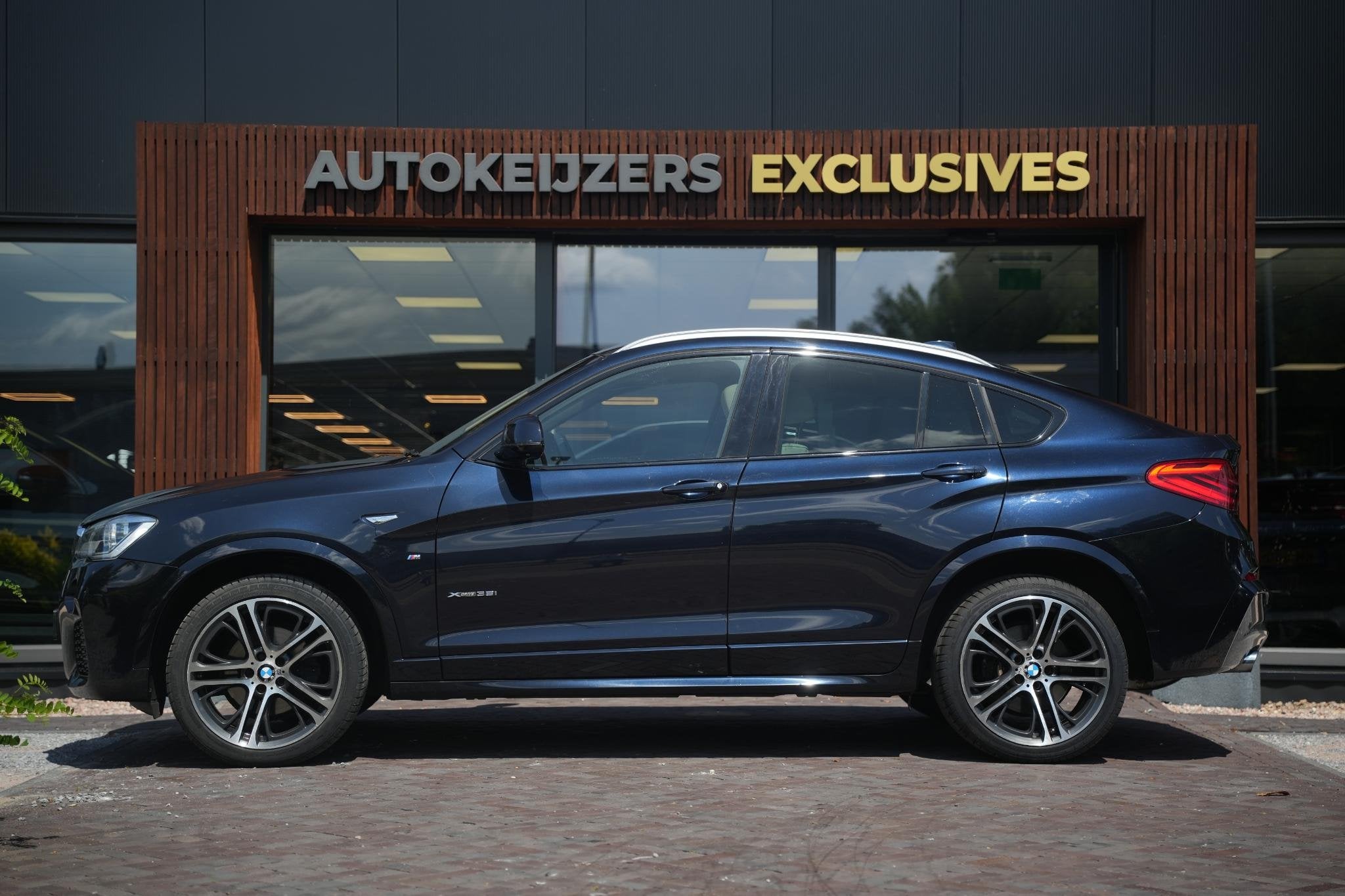 BMW X4 xDrive35i High Executive M Pakket Schuifdak Adaptive, Auto's, Automaat, Gebruikt, Euro 6, X4