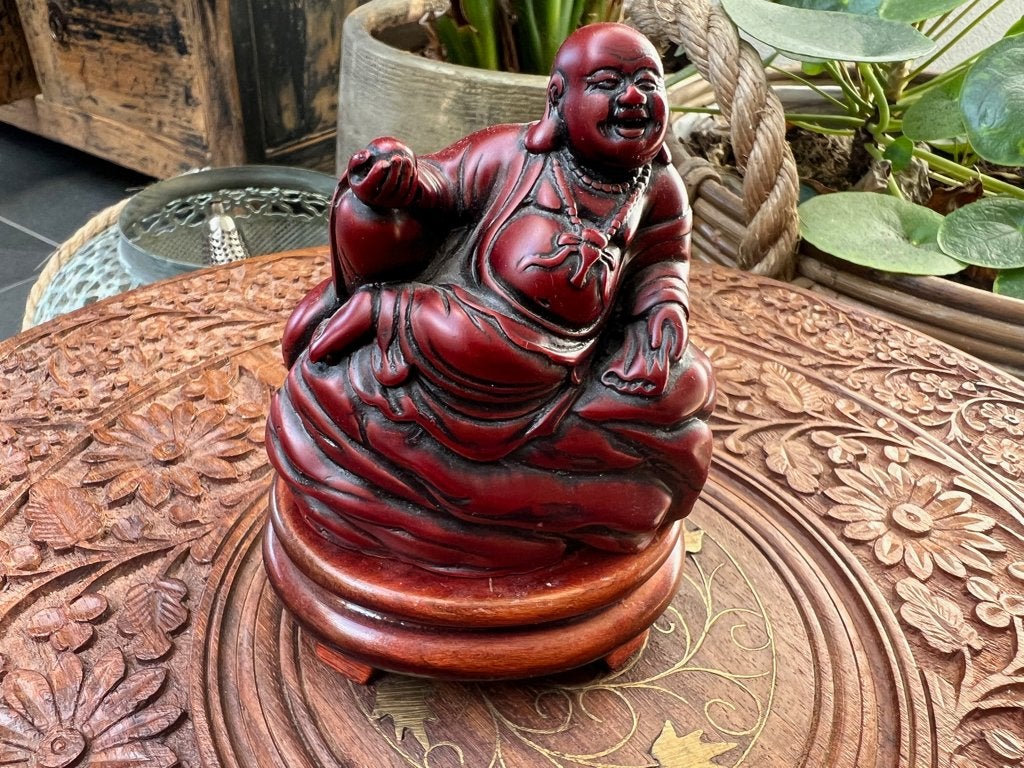 Chinese boeddha op houten tafeltje chinees, Verburgt Vintage, Gebruikt, 10 cm, Met sokkel
