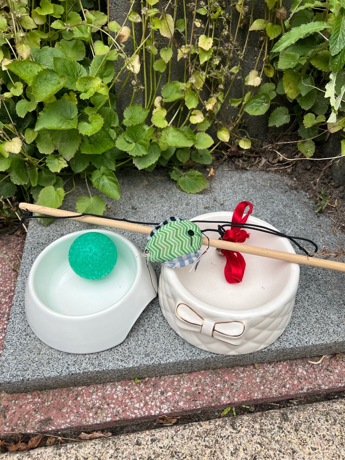 Elektrische waterbak, kattenvoerbakken en kattenspeelgoed, Ophalen of Verzenden, Zo goed als nieuw