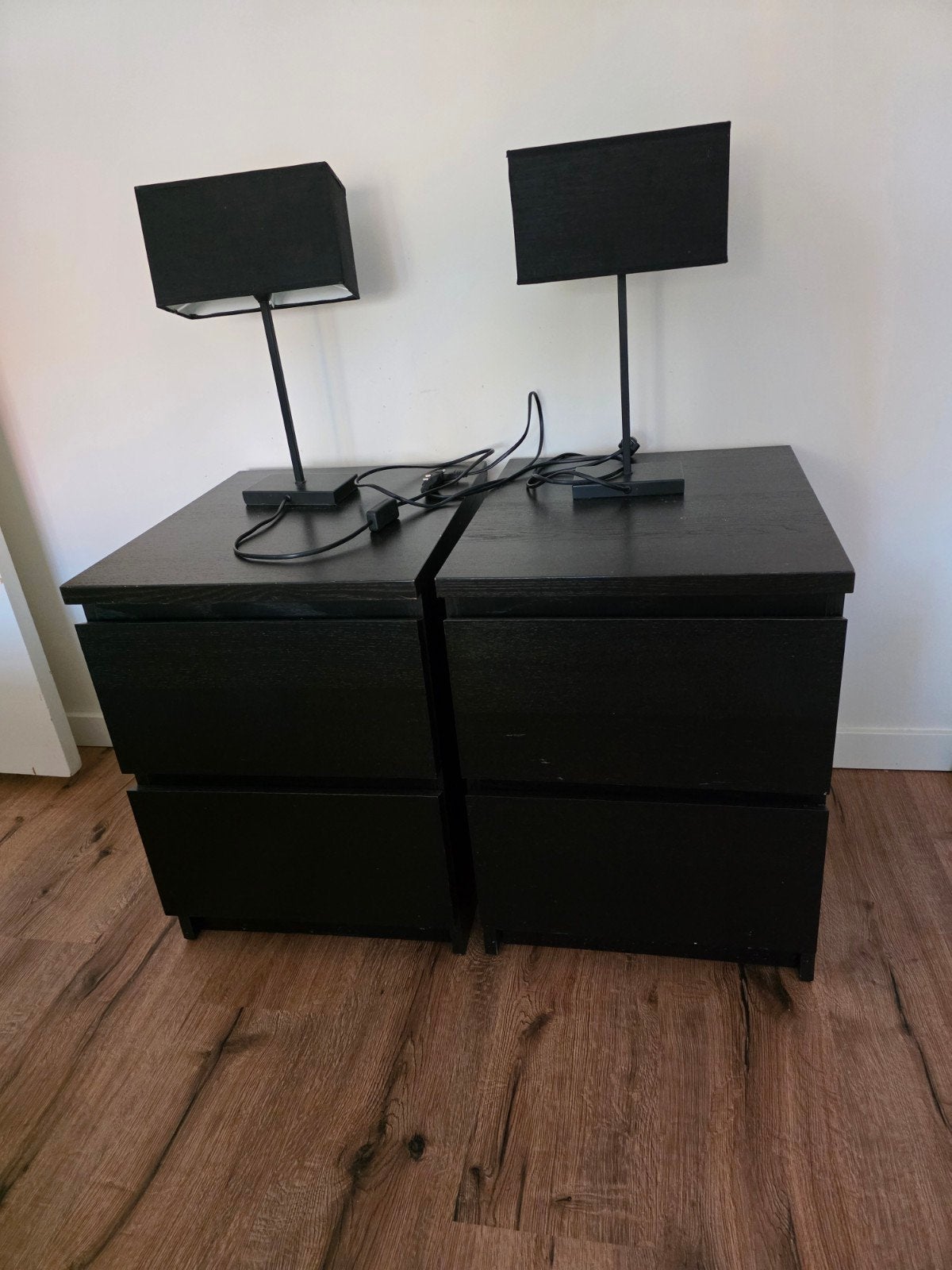 2 zwarte IKEA Malm nachtkastjes met 2 lades, Ophalen, Gebruikt, Minder dan 45 cm, 55 tot 70 cm