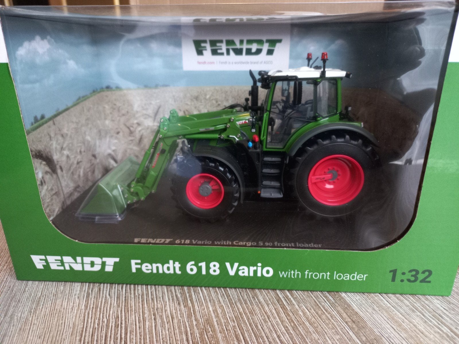 Fendt 618 Vario met Voorlader Bak UH, Ophalen of Verzenden, Nieuw, Tractor of Landbouw, Universal Hobbies