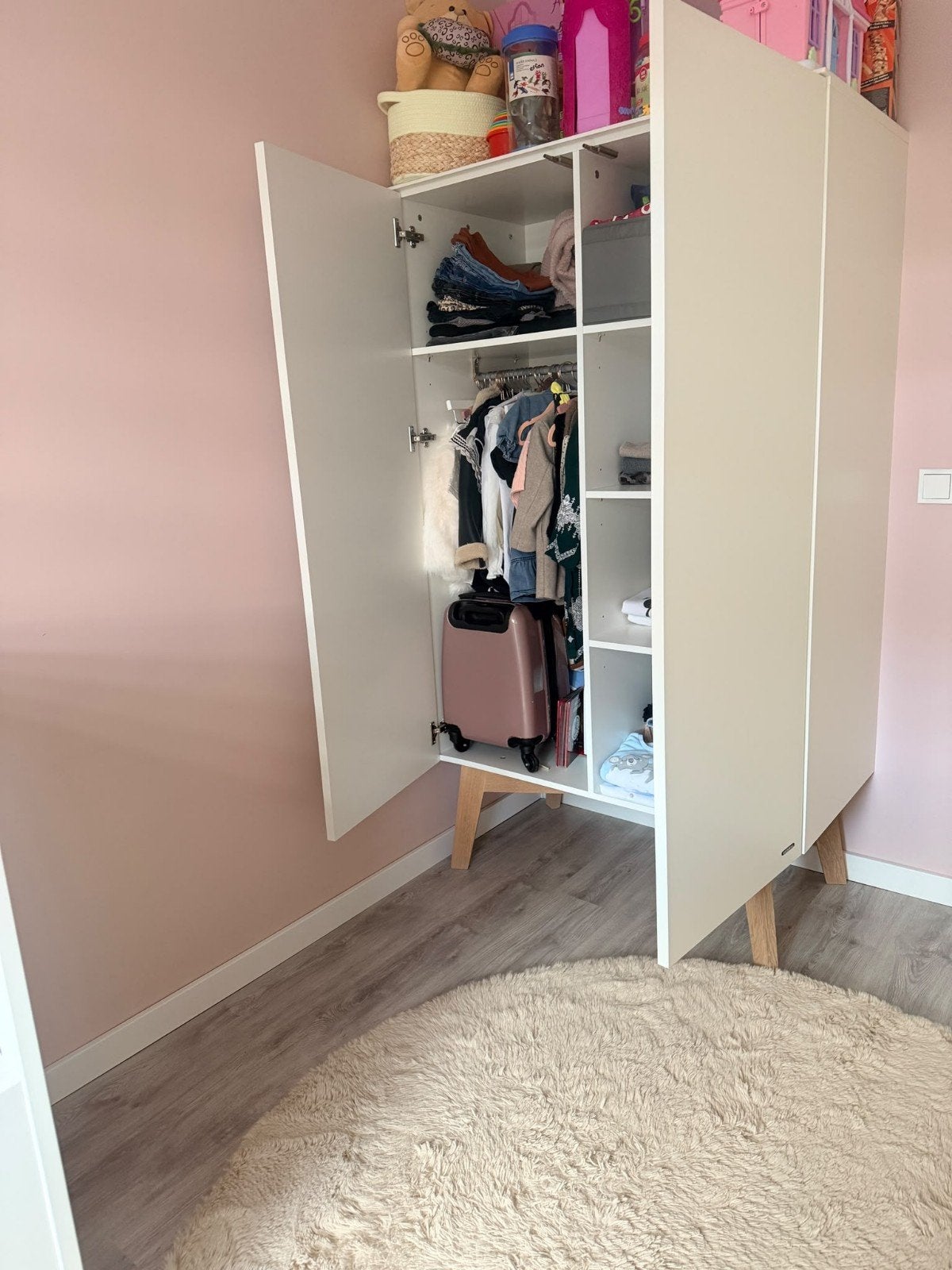 baby/peuter slaapkamer, Ophalen, Kast, 50 tot 70 cm, 105 cm of meer