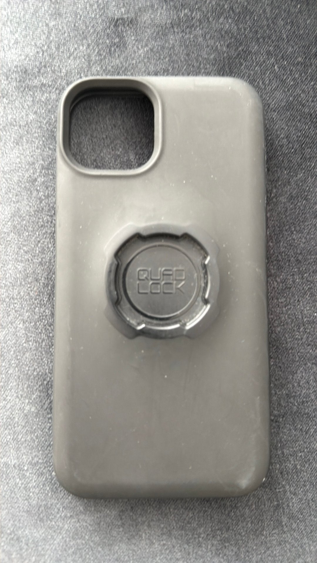 Z.g.a.n. Quadlock iPhone 13 hoesje, Ophalen, Zo goed als nieuw, IPhone 13