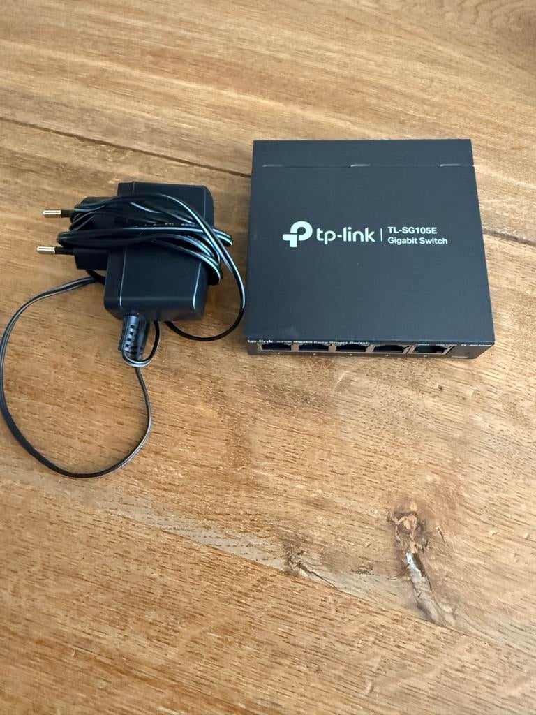 TP-Link TL-SG105E 5-Poorts Gigabit Easy Smart Switch, Ophalen, Zo goed als nieuw