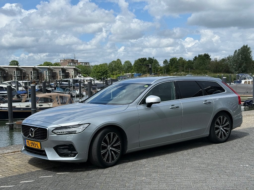 Volvo V90 2.0 D4 R-Design Electric Silver - 183.000 km!, Auto's, 1969 cc, 1634 kg, Diesel, 22 km/l