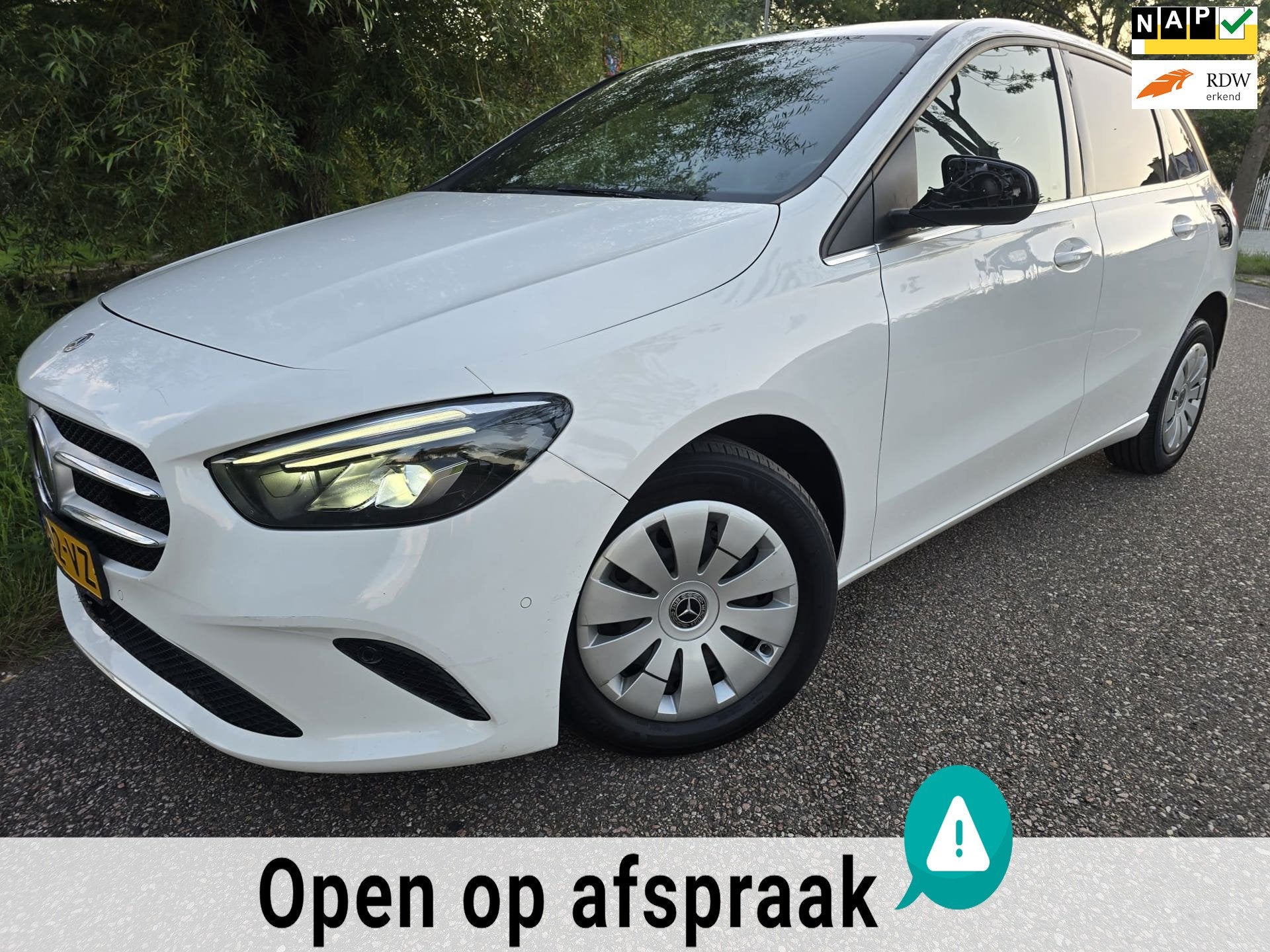 Mercedes-Benz B-klasse 200 D /1e eig/ AUTOMAAT/Dealer onderh, Auto's, Gebruikt, 4 cilinders, 150 pk, Leder en Stof