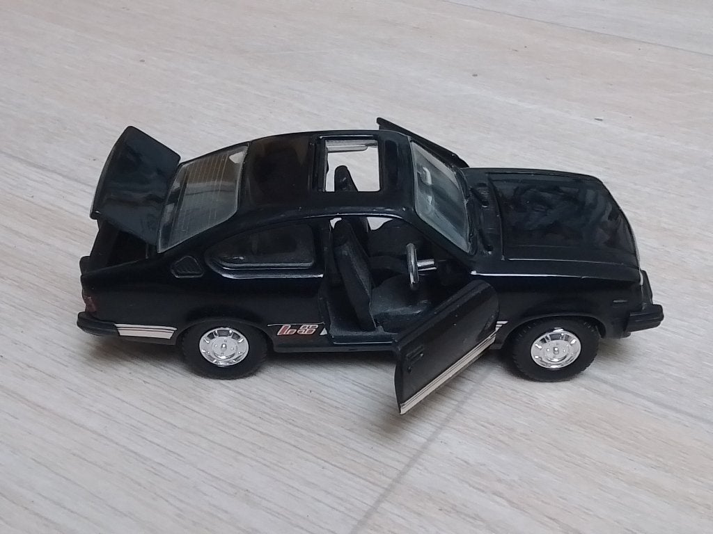 Isuzu New Gemini 1800LS Coupe Diapet Yonezawa toys japan, Ophalen of Verzenden, Zo goed als nieuw, Auto, Overige merken
