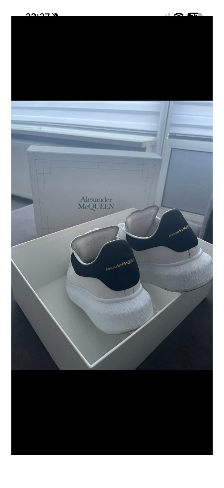 Alexander McQueen Oversized Sneakers - Wit/Zwart, Ophalen of Verzenden, Nieuw, Wit, Sneakers of Gympen