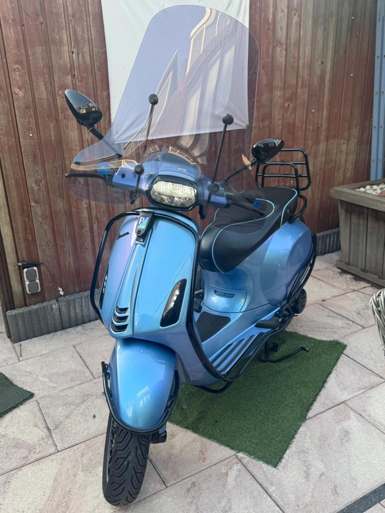 Vespa sprint 2019, Fietsen en Brommers, Scooters | Vespa, Ophalen, Gebruikt, Overige modellen