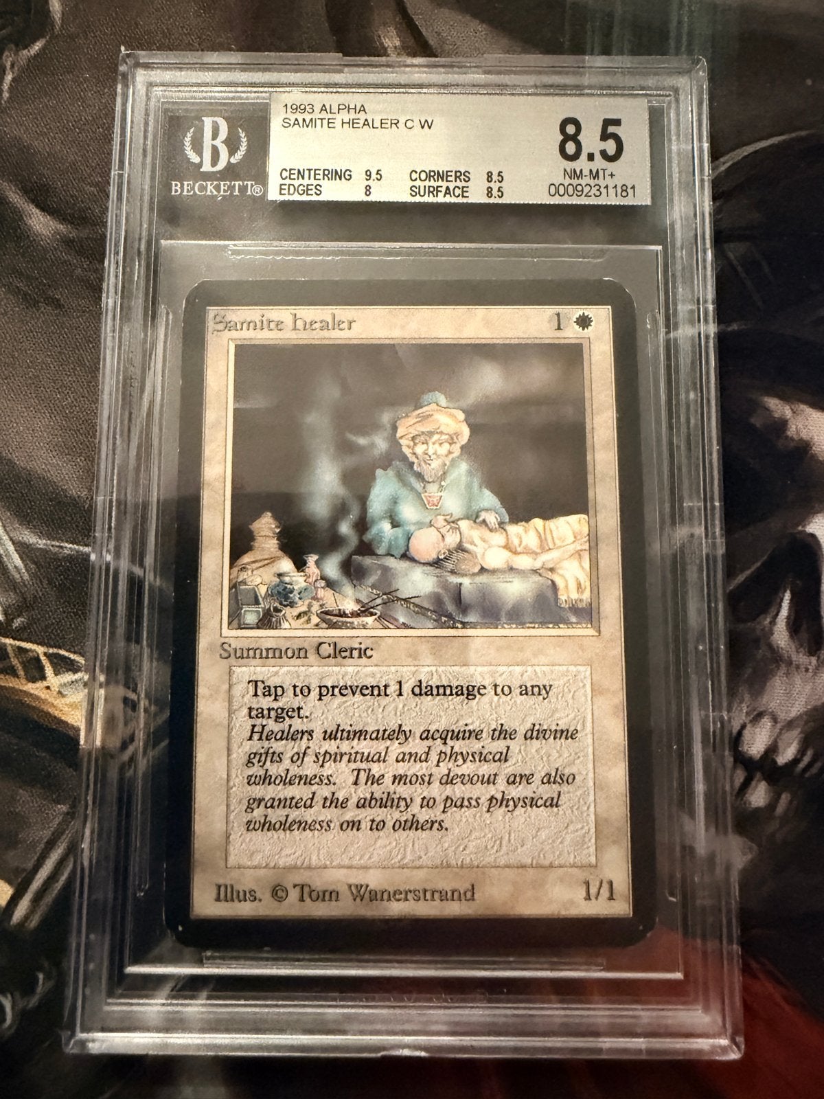 Magic: The Gathering Alpha Samite Healer BGS 8.5 NM-MT+, Ophalen of Verzenden, Zo goed als nieuw, Losse kaart