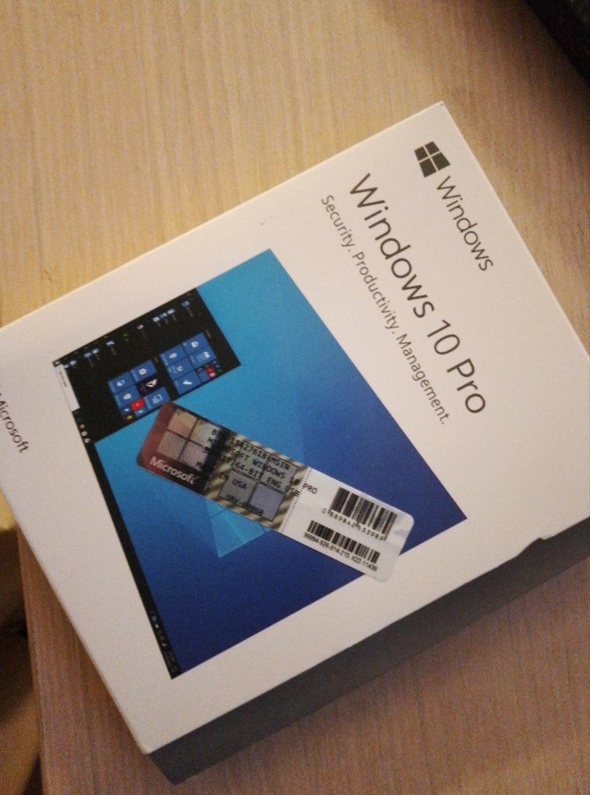 officiële Windows 10 pro software.usb en ongebruikte sleutel, Computers en Software, Ophalen of Verzenden, Zo goed als nieuw
