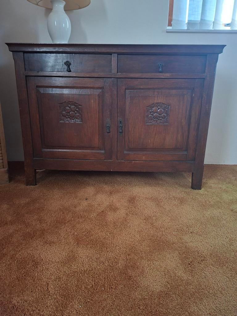 Antieke houten commode met lades en deuren, Antiek en Kunst, Ophalen