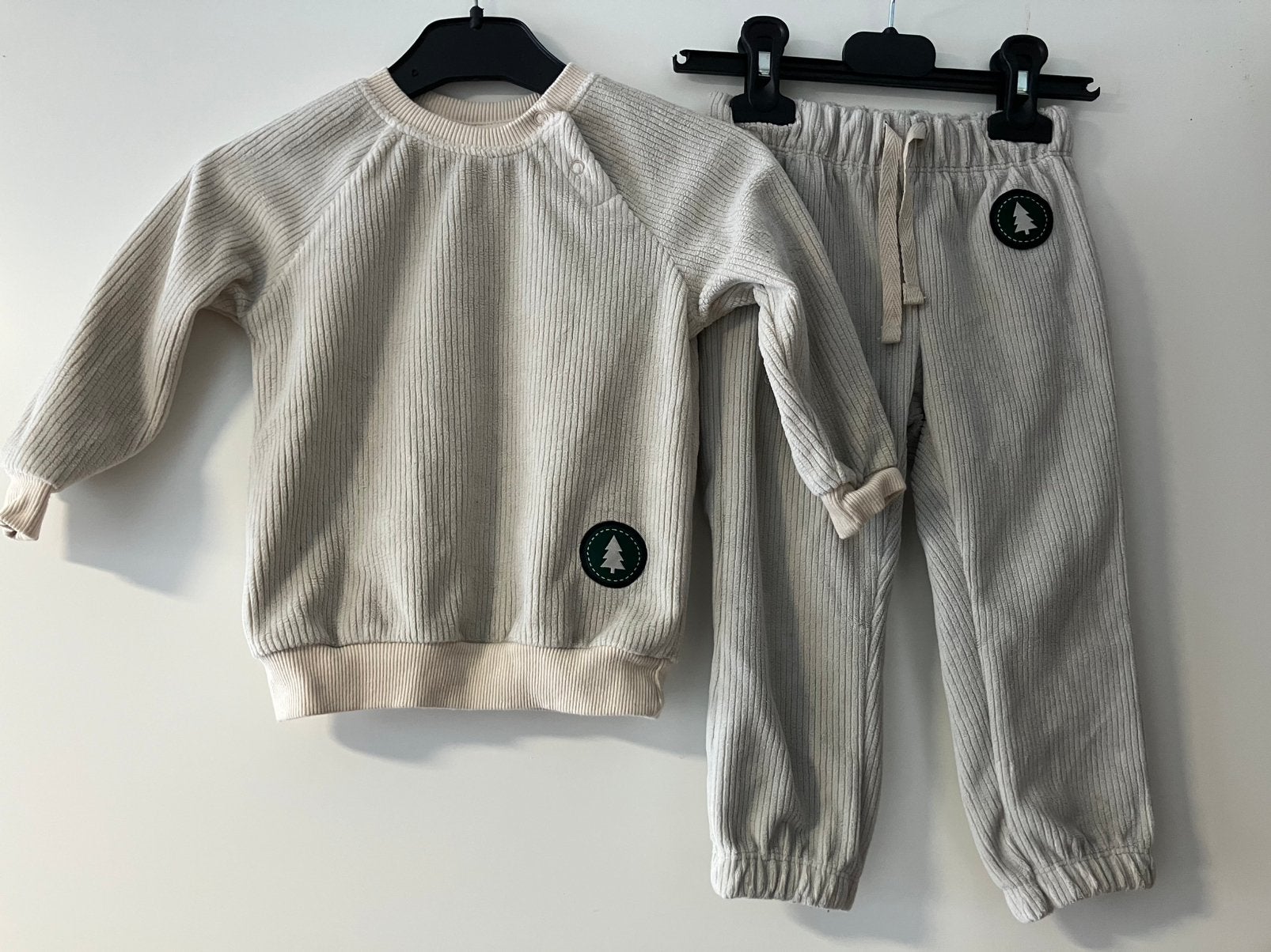 Nette setje / pakje maat 86, Kinderen en Baby's, Babykleding | Maat 86, Ophalen of Verzenden, Zo goed als nieuw, Jongetje, Setje