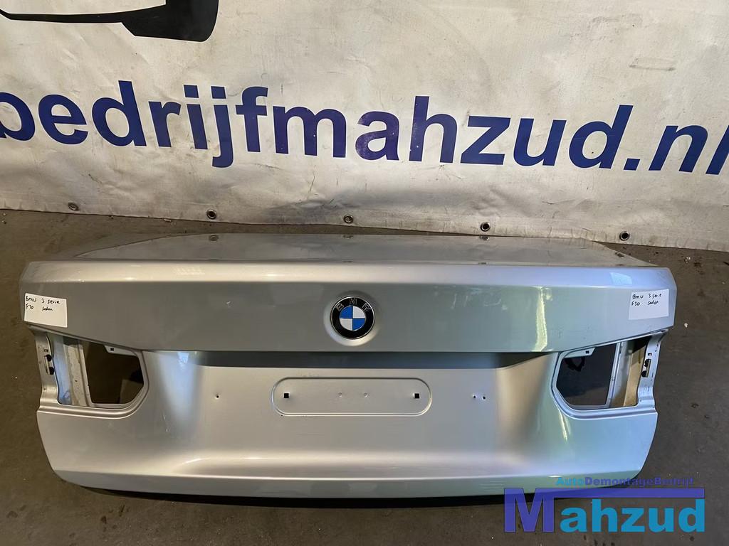 BMW 3 SERIE F30 Sedan Grijs achterklep 2011-2018, Petuelring 130
80788  Munich, DE, Gebruikt, Deur, Info@bmw.de