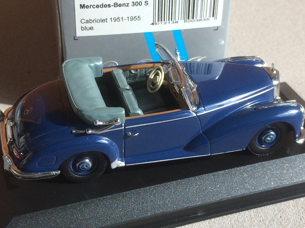 Mercedes W188  300S cabrio `51 - `55 Mini Champs 1/43, Hobby en Vrije tijd, Modelauto's | 1:43, Ophalen of Verzenden, Zo goed als nieuw