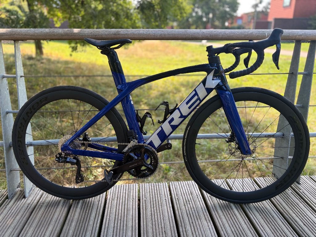 Trek Madone SL6 DI2 GEN 6 2023 52 CM, Fietsen en Brommers, Fietsen | Racefietsen, 28 inch, Carbon, 49 tot 53 cm, Zo goed als nieuw