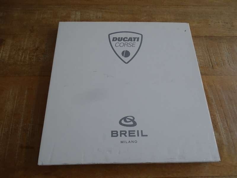 Ducati Corse - Official Yearbook 2004 - Moto GP & Superbike, Verzenden, Zo goed als nieuw