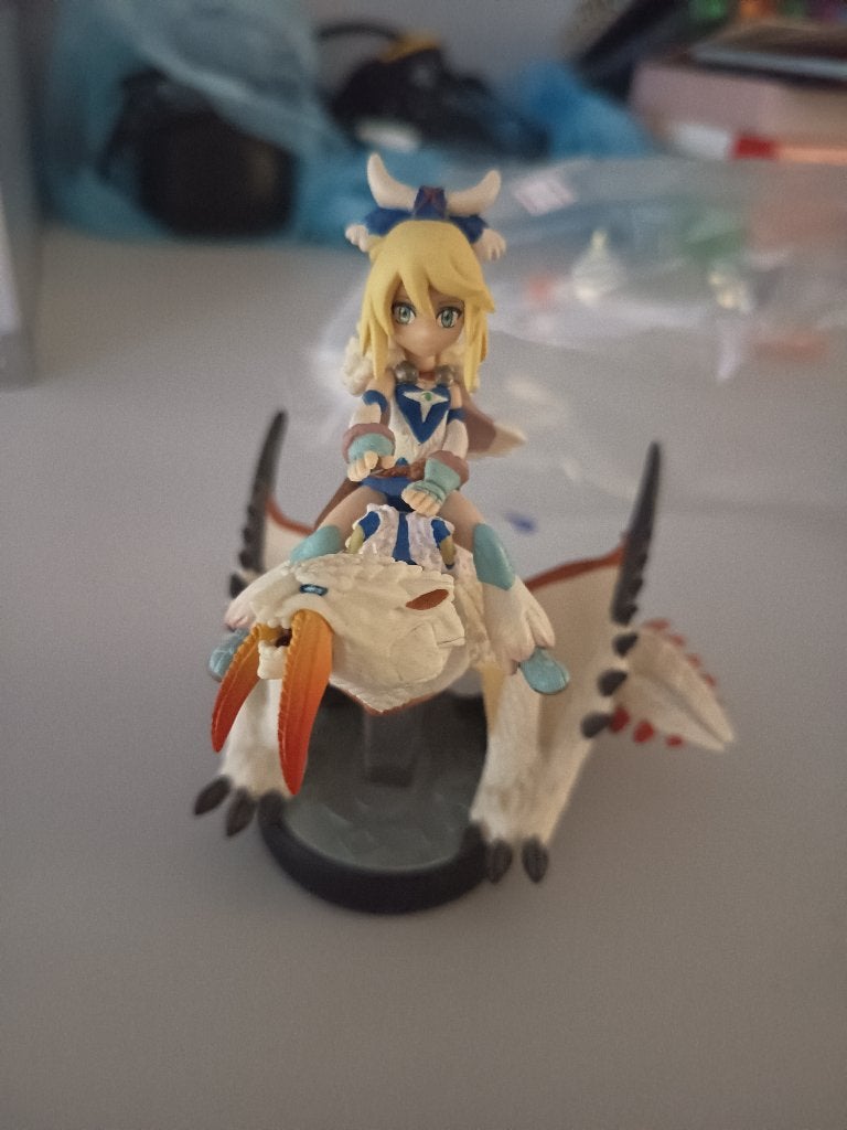 Berioros (Hyoga) & Ayuria amiibo, Ophalen of Verzenden, Zo goed als nieuw, Switch, Overige typen