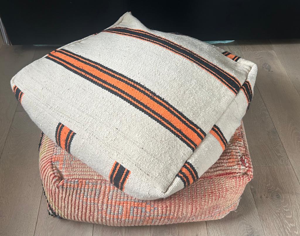 Marokaanse poef beige met streep 60x60x20, Nieuw, Ophalen of Verzenden, 50 tot 75 cm, Vierkant