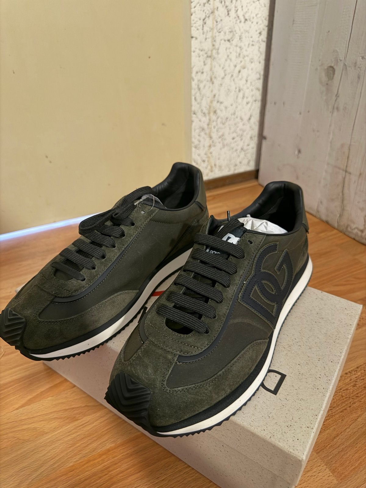 Dolce & Gabbana Sneakers Maat 45, Ophalen of Verzenden, Zo goed als nieuw, Overige kleuren, Sneakers of Gympen