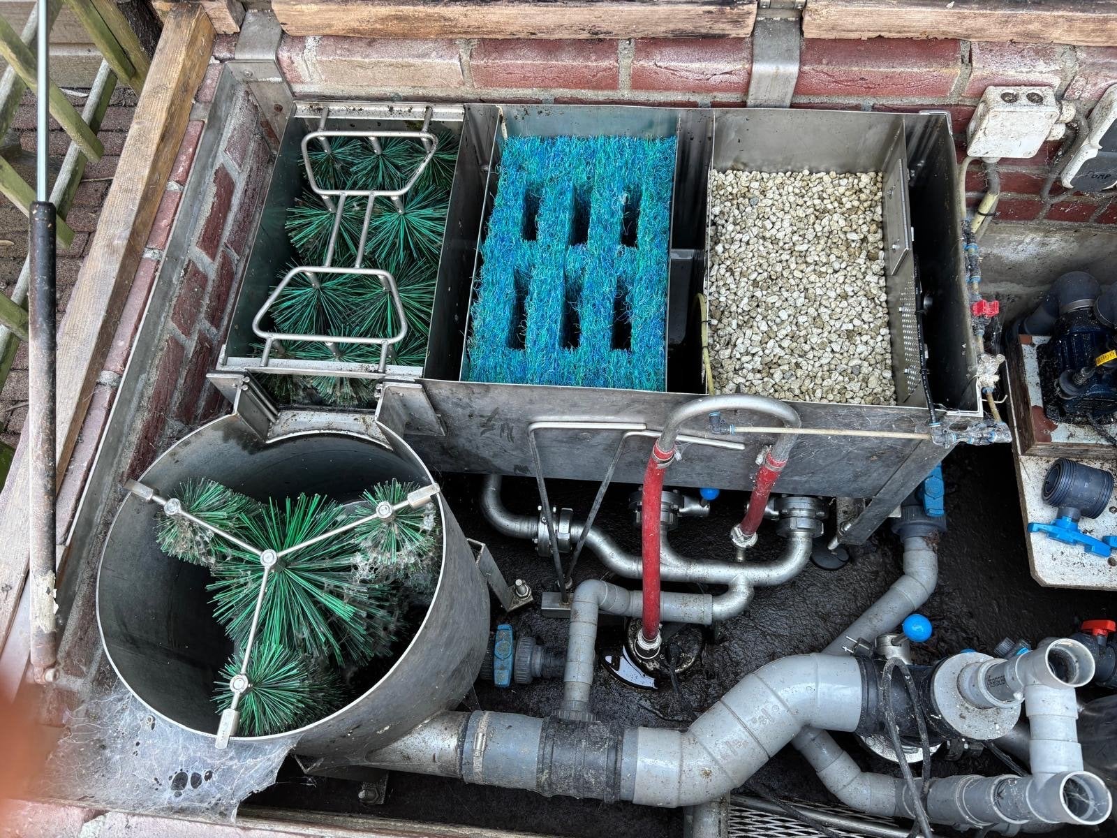 Vijverfilter 6 m3 inclusief skimmer, Ophalen of Verzenden, Gebruikt, Vijverfilter