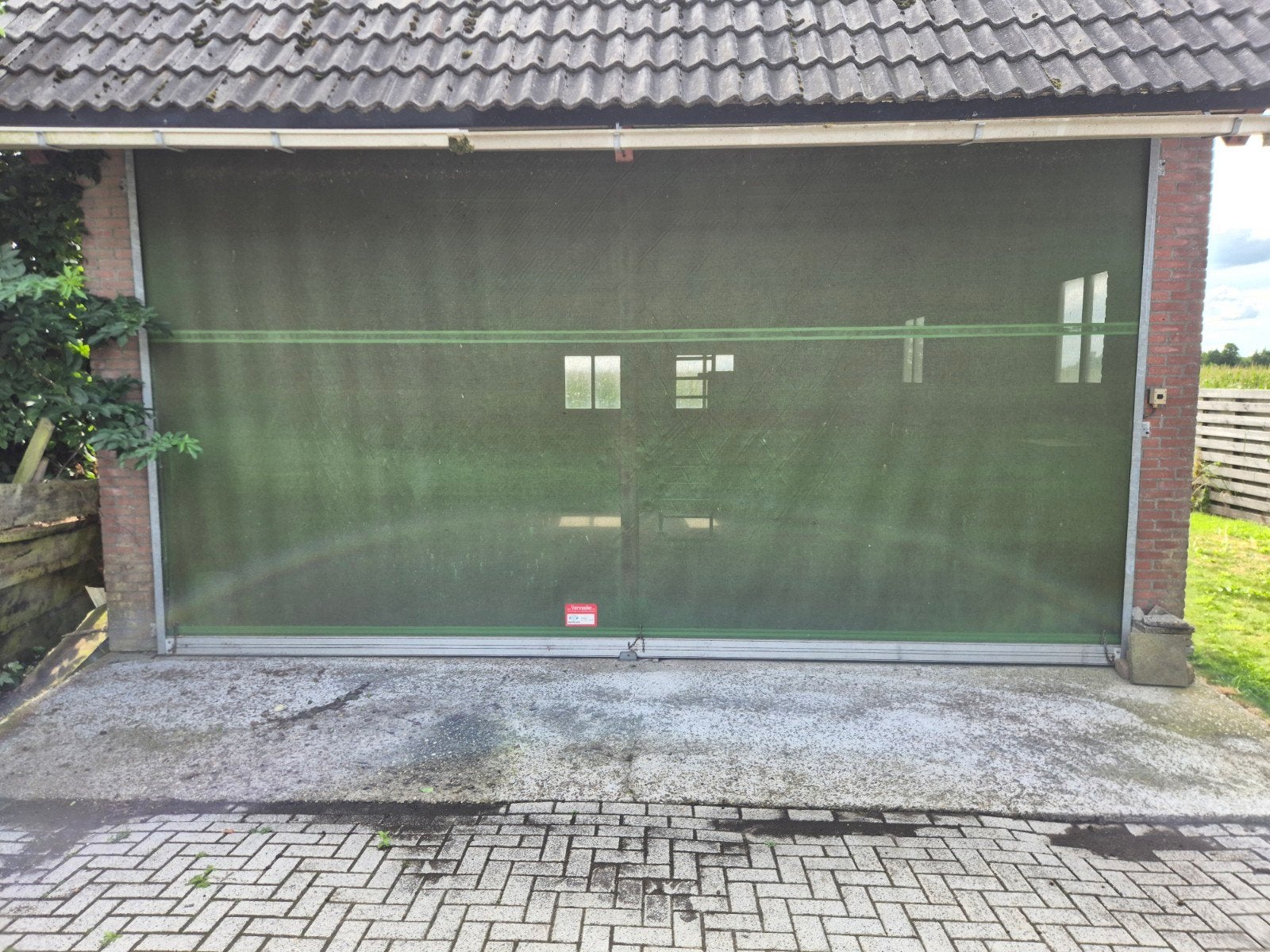 Garagedeur windzeil Vervaeke - Groen, Ophalen, 120 cm of meer, Garagedeur, 215 cm of meer
