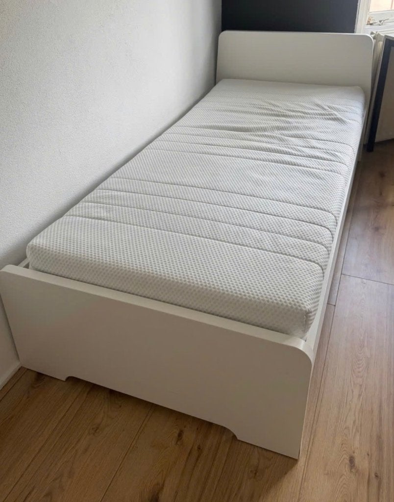 IKEA bed 90x200cm - tot vrijdag gratis op te halen, Ophalen, Gebruikt, 90 cm, Eenpersoons