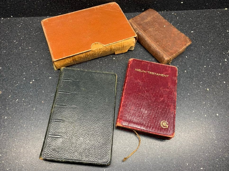 Collectie Oude Religieuze Boeken: Nieuw Testament & Gebedenb, Ophalen of Verzenden