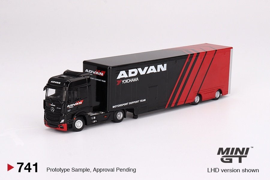 Mercedes-Benz Actros w/ Racing Transporter ADVAN 1:64 Mgt228, Hobby en Vrije tijd, Modelauto's | Overige schalen, Verzenden, Nieuw