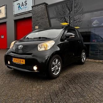 Toyota iQ | Airco | zgan banden | Compact & Zuinig, Auto's, Toyota, Stof, 4 stoelen, Origineel Nederlands, Bedrijf