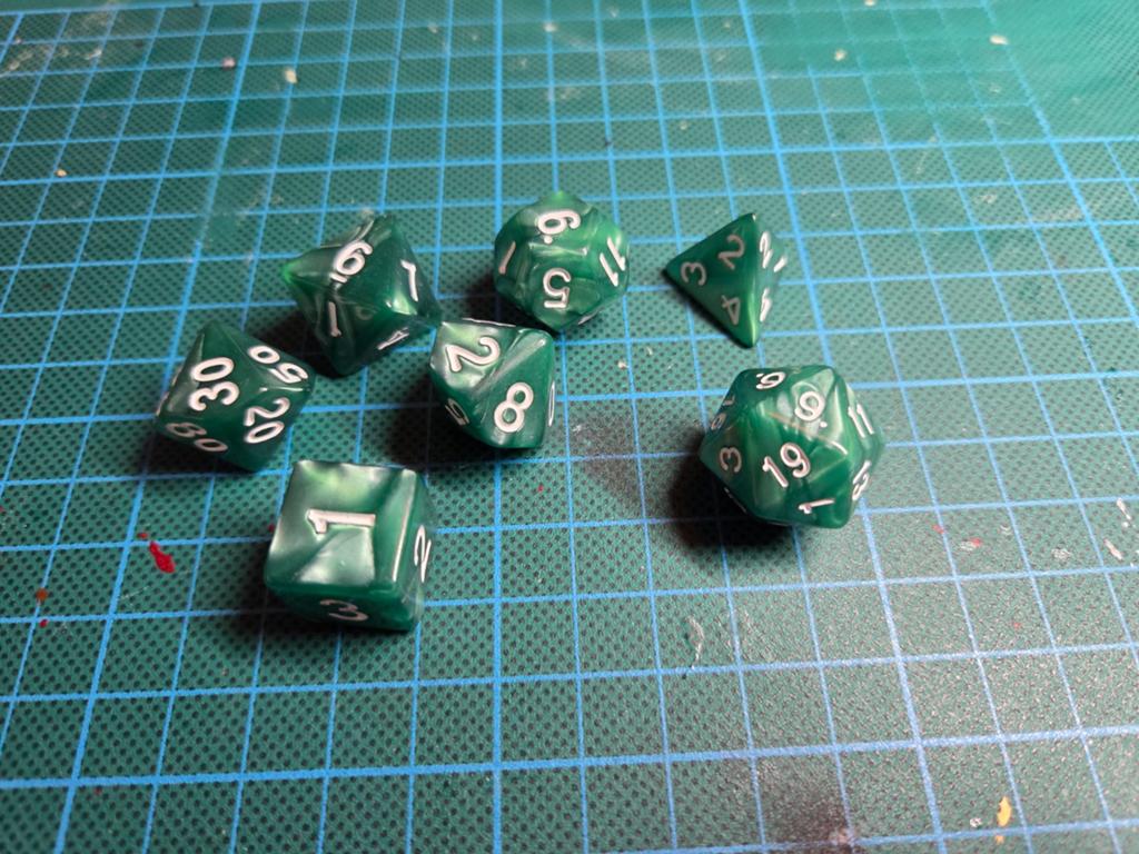 Dungeons and Dragons Dobbelstenen, Ophalen of Verzenden, Zo goed als nieuw